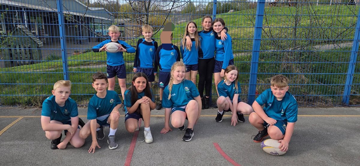 CrossflattsPri's tweet photo. 🏉 Team Crossflatts! 🏉 
This afternoon we were joined by teams from St Josephs and Baildon CofE for another fantastic rugby tournament. All the teams played with superb sportsmanship and it was wonderful to see so many children enjoying the games. 🏉 https://t.co/Q45pz1OL23