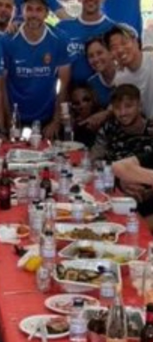 Austria de Austrias tweet media