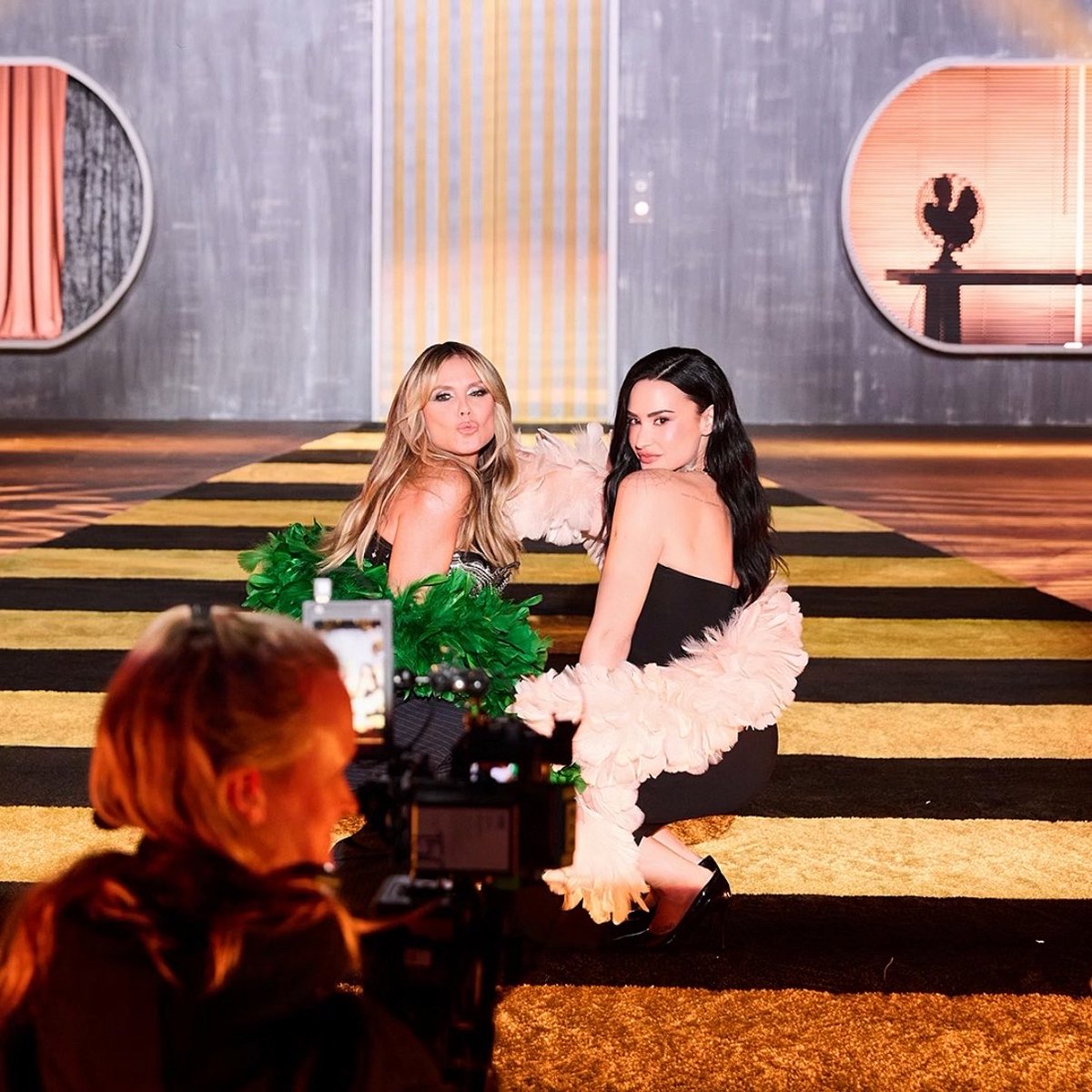 Demi Lovato Brasil tweet media