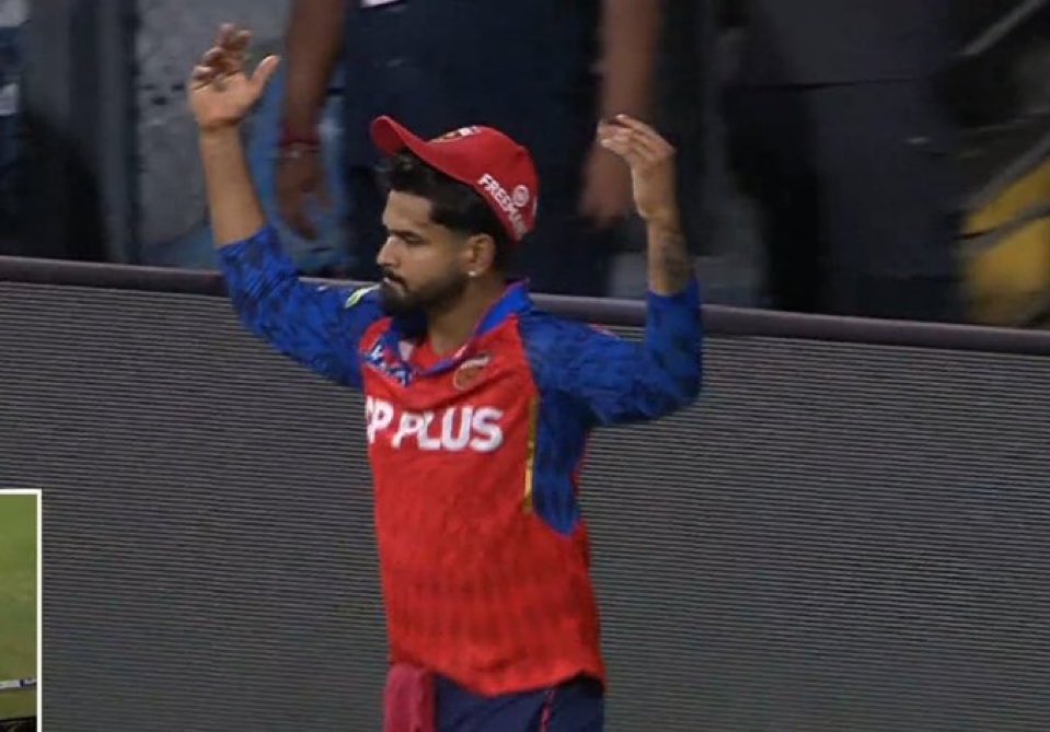 sssshhhhreyansh tweet media