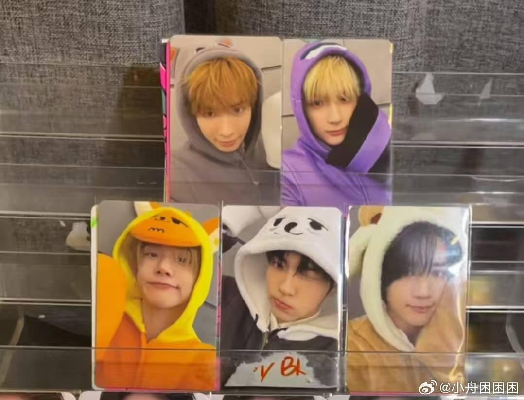 𝗺𝗮𝗻𝘂 ִ ۫ ּ tweet media