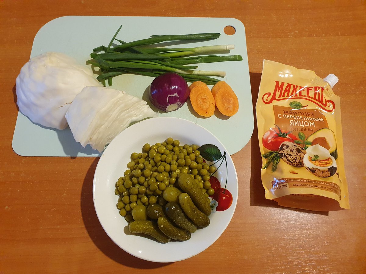 J0hn_3Volta's tweet image. очередной салат серии Из того что было в холодильнике

#едадлянищих 
#comfortfood