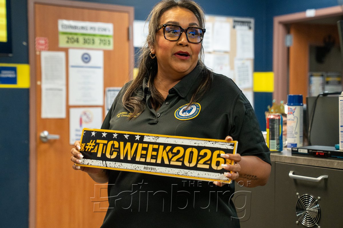 EdinburgPd's tweet photo. Huge thanks to the Lower Rio Grande Valley Development Council for stopping by our Dispatch Center and bringing some goodies as a token of appreciation during Telecommunicators Week! βοΈβ¨ #TelecommunicatorsWeek #EdinburgStrong https://t.co/1eL9XmM60I