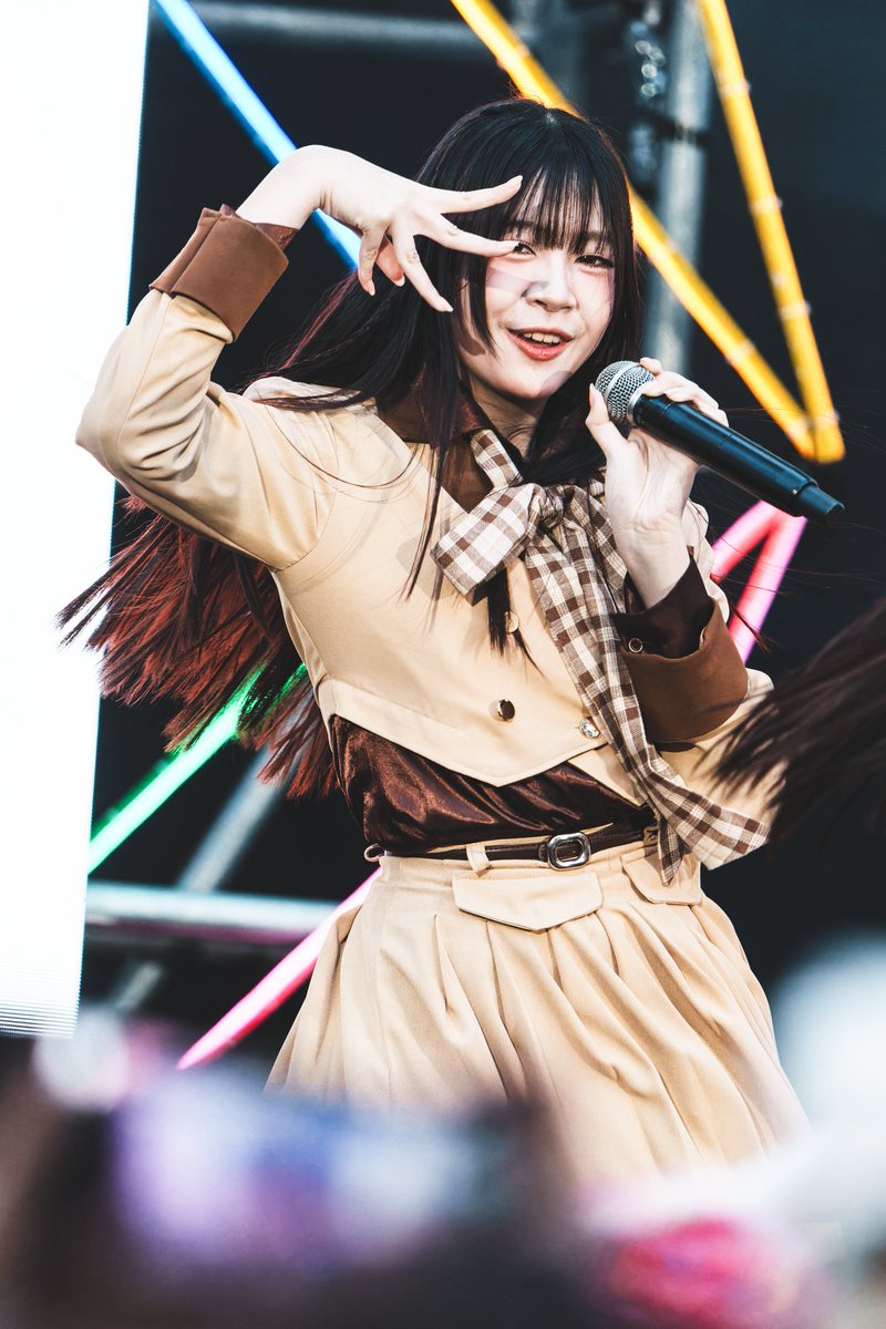 SkipWorkfor48TH's tweet photo. BNK48 @ Major Cineplex Ratchayothin [2026-04-13] (GRAPE Part)

สายไหมมมม
จริงๆเสียดายมากที่ ช๊อกมีเกิร์ล จบ
มันเป็น series ที่ทำให้เมมเบอร์หลายคน
ไม่ใช่แค่นักแสดงนำได้มีคนรู้จักมากขึ้น
น้องเกรปเล่นได้ถึงมากๆ

อัลบั้ม
https://t.co/t72eSVVHTZ

#BNK48
#GrapeBNK48 https://t.co/mWIvygXAdC