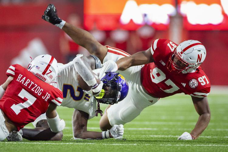 RJCruz72's tweet image. After a great conversation with Coach Brown I’m truly humbled and grateful to be offered by the University of Nebraska!! #GoBigRed #AllglorytoJesus🙏🏽 

@McDCoachSule @McDonoghFB @CoachBrown_DL @CoachDHardy @CoachMWilson11 @CoachMattRhule @RobAurich @s_kwilli32 @HuskerOnline