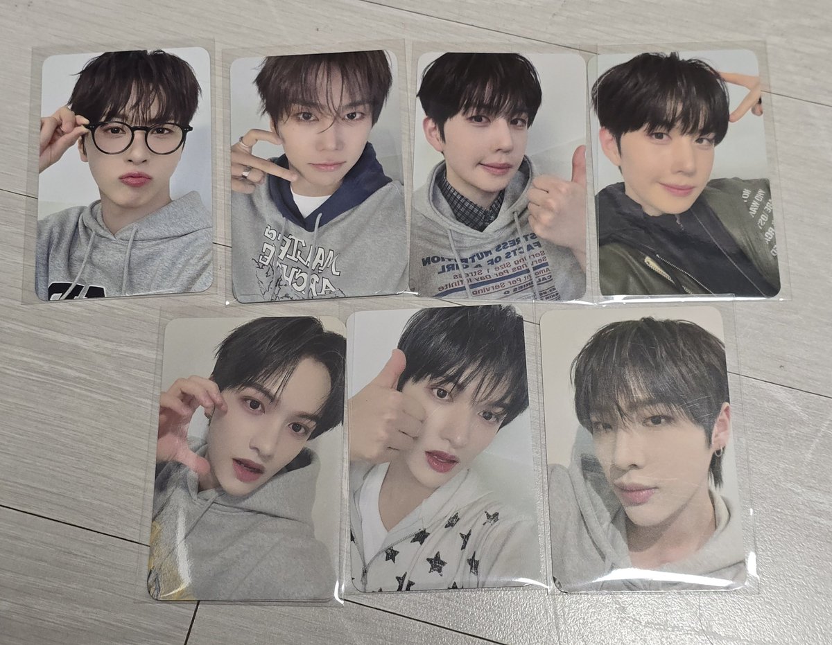 _wldwlddl_'s tweet photo. BAE173 미공포 양도합니다

SELL EMS paypal ⭕️
한결 유준 무진 준서 영서 빛 
4/26 도쿄 거래 가능
4月26日、東京で取引可能です。

프로필 오픈카톡 문의주세요

비에이이173 배칠삼 영통 대면 팬싸인회 포카 미공포 공방포카 Turned Up #BAE173 https://t.co/DYdcYDEzq0