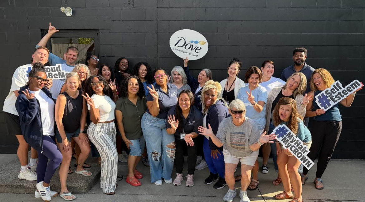 DrBritSpoon's tweet image. ✨Today is Social Media Day for the #DoveSelfEsteemProject! 💙🩵🤍

As part of the national cadre, we are sharing how these no-cost programs help young people build #confidence &amp;amp; #selfesteem!

Follow along &amp;amp; join the movement!✨

#DoveSelfEsteemProject #DovePartner @Dove