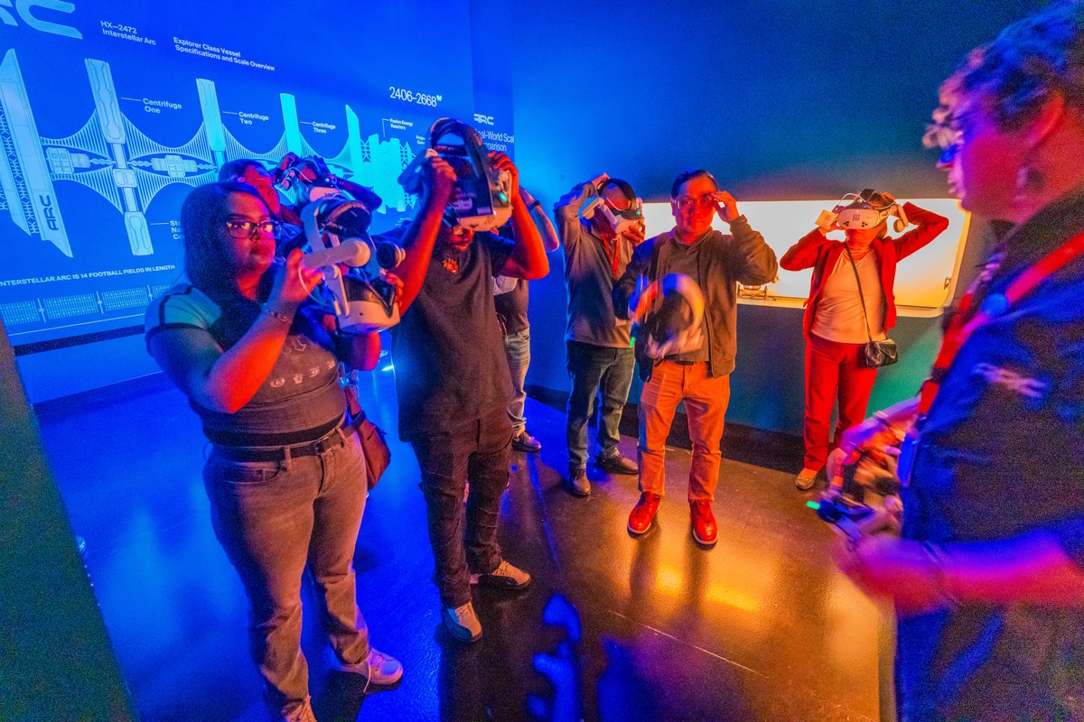 InfoComm's tweet image. Want a behind‑the‑scenes look at Interstellar Arc at @AREA15official? 🛸 Join our integrated experience tour at #InfoComm on June 17 to enjoy the free-roaming VR attraction in full followed by a guided walkthrough of how it all works. Reserve your spot: icshow.me/IC26TR