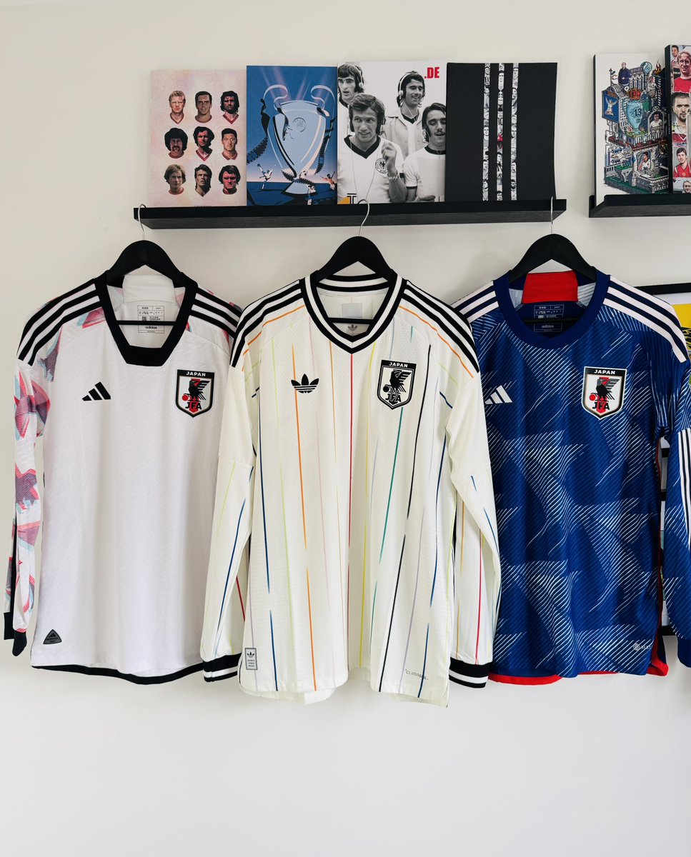 All aboard the long sleeve train 🚂 

One of the 👕 of the tournament in long sleeve authentic 🇯🇵 never fail to hit the brief 

Shoutout to <a href="/JLeagueShirts/">Japan Football Shirts</a> for helping out with this 🤝
