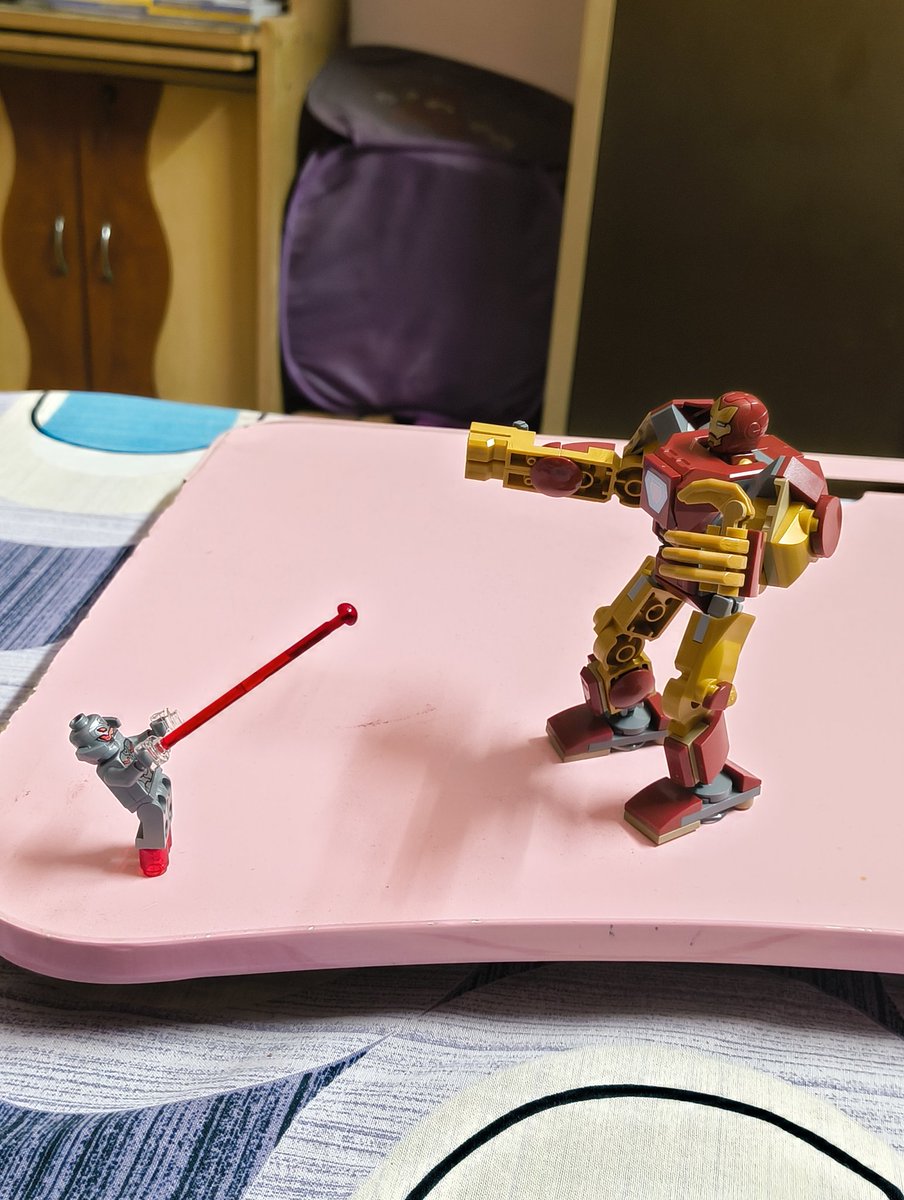 Tangerine2909's tweet photo. Mehanat jo aadhi adhuri hai..... Filhal kyunki office pahunchte pahunchte yeh Tut jayenge 🥹🥹🥹🥹
#lego
#crazycollection https://t.co/0eaocvBVJB