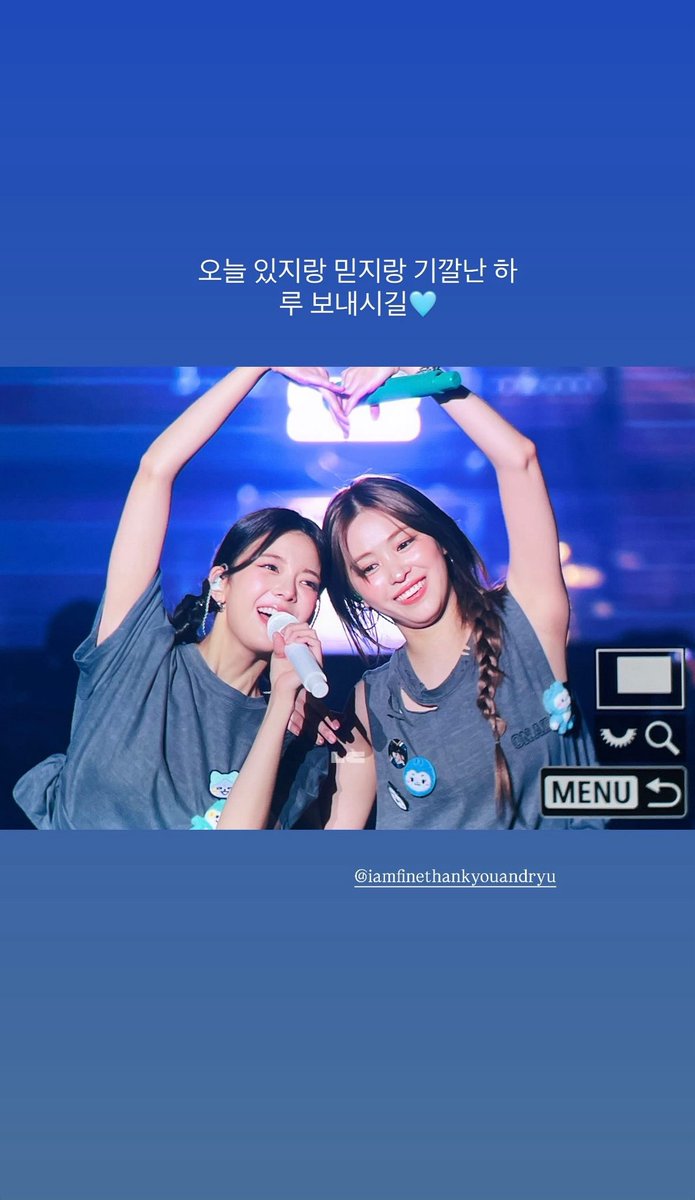 ITZY BASE tweet media