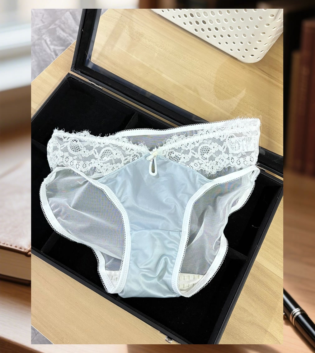 Lisa Burns tweet media