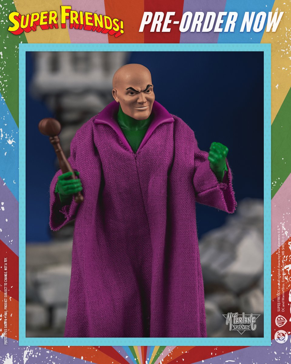 mcfarlanetoys's tweet image. Judge Luthor™ is available for pre-order NOW at select retailers! ➡️ bit.ly/JudgeLuthorSup…   

6" scale figure is based on the Super Friends™ show and include fabric robe, gavel and art card. 

#McFarlaneToys #DCRetro #JudgeLuthor #SuperFriends