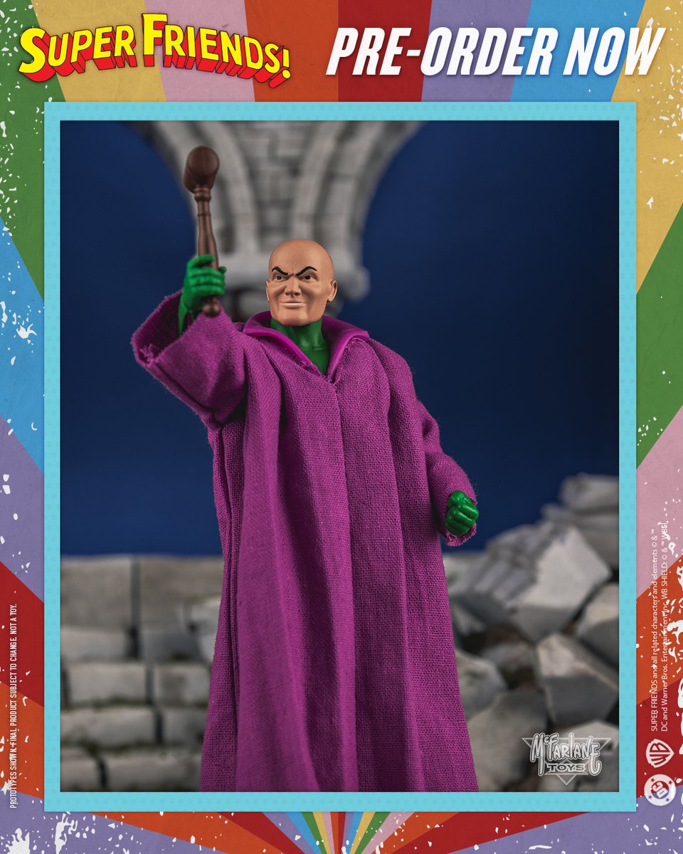 mcfarlanetoys's tweet image. Judge Luthor™ is available for pre-order NOW at select retailers! ➡️ bit.ly/JudgeLuthorSup…   

6" scale figure is based on the Super Friends™ show and include fabric robe, gavel and art card. 

#McFarlaneToys #DCRetro #JudgeLuthor #SuperFriends