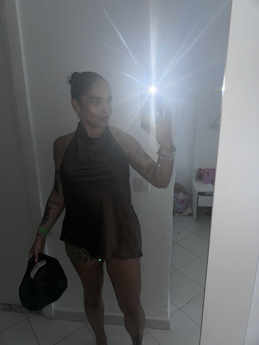lucy tweet media