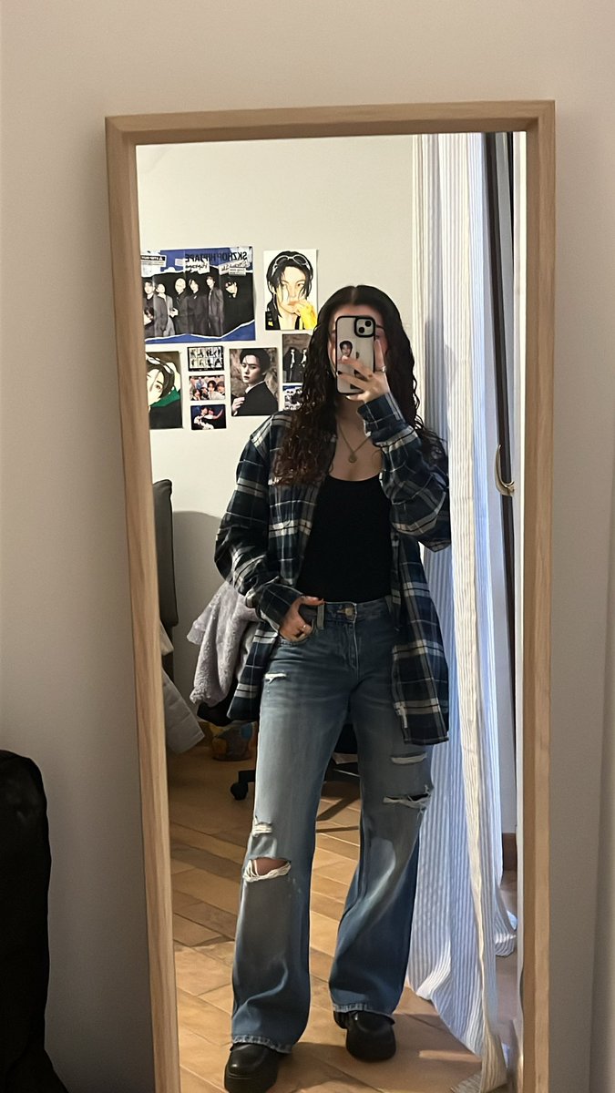 aftermxlik's tweet image. il mio amore jeongin sarebbe fiero del mio outfit #sì @ yang jeongin