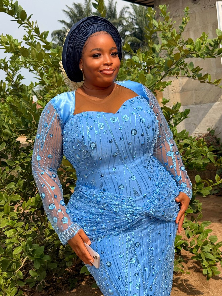 DIMPLED Emy tweet media