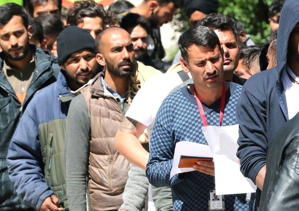 Daily Romania tweet media