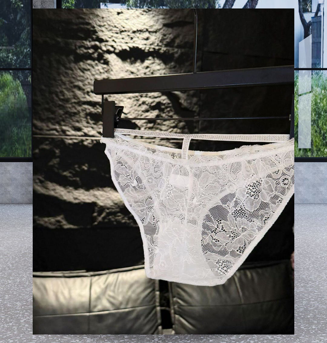 Dee Spain tweet media