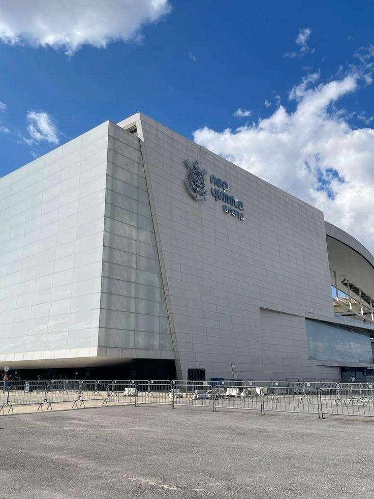 vih⁷; VAI VER O BTS tweet media