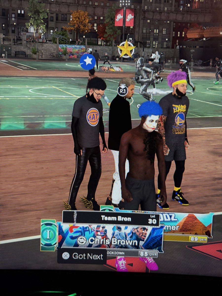 ₮₩łⱫⱫɎ 🩻 tweet media