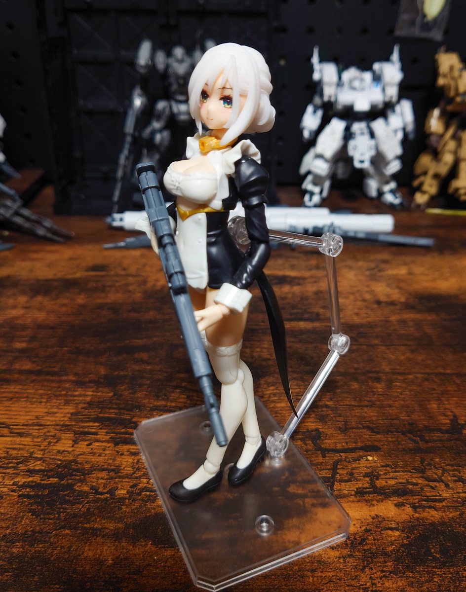 紅羅流あぶりチノフ tweet media