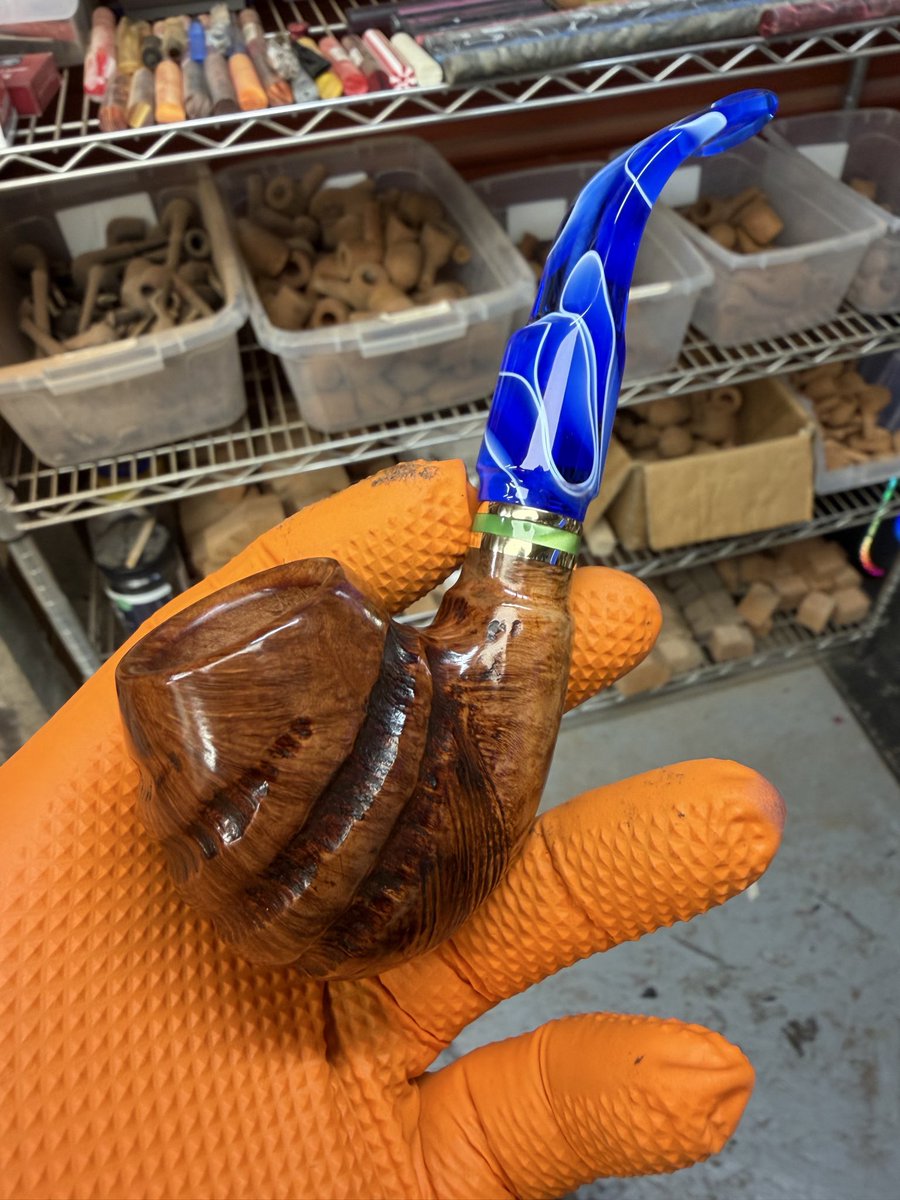 Terrys Old World Pipes tweet media