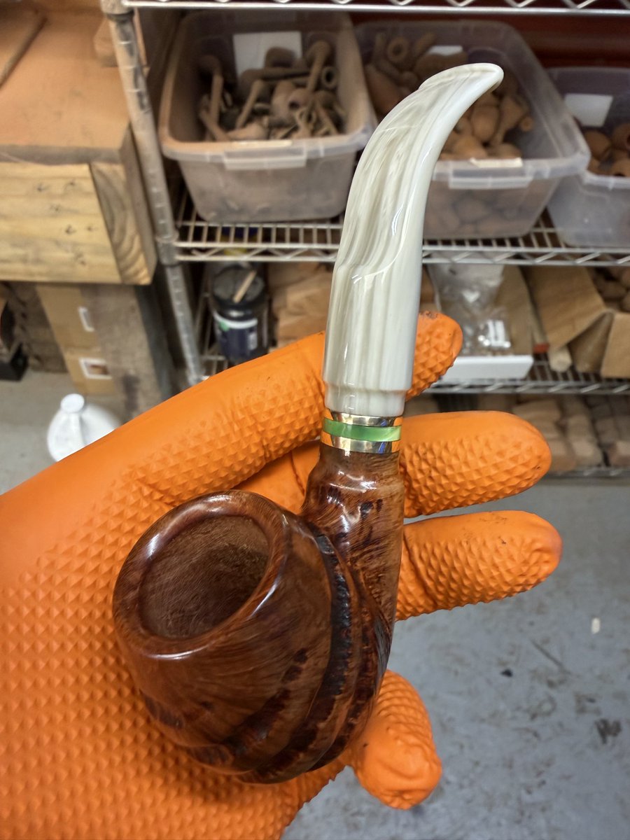 Terrys Old World Pipes tweet media