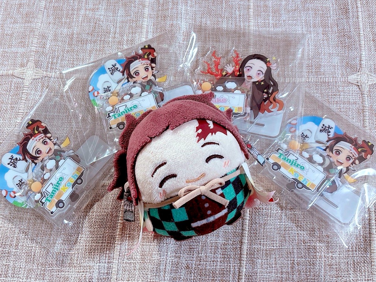 ぎゃんかわ🤦‍♀️
べりべりきゅーとな おねじゅもお迎えできて大変はっぴーなとまじろさん✨

(⊃´◜◡◝`⊂)おれのいもとは うちゅいち かわいれす！！

(っ`•◡•´⊂)うい！うい！！うい！！！