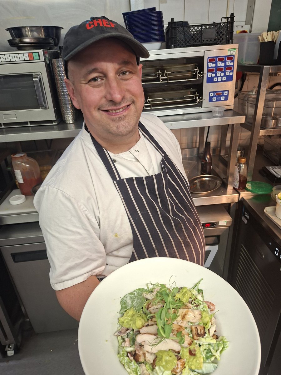 davidterencelee's tweet photo. New menu is going well thanks 👍 https://t.co/IXAYXtWdt5