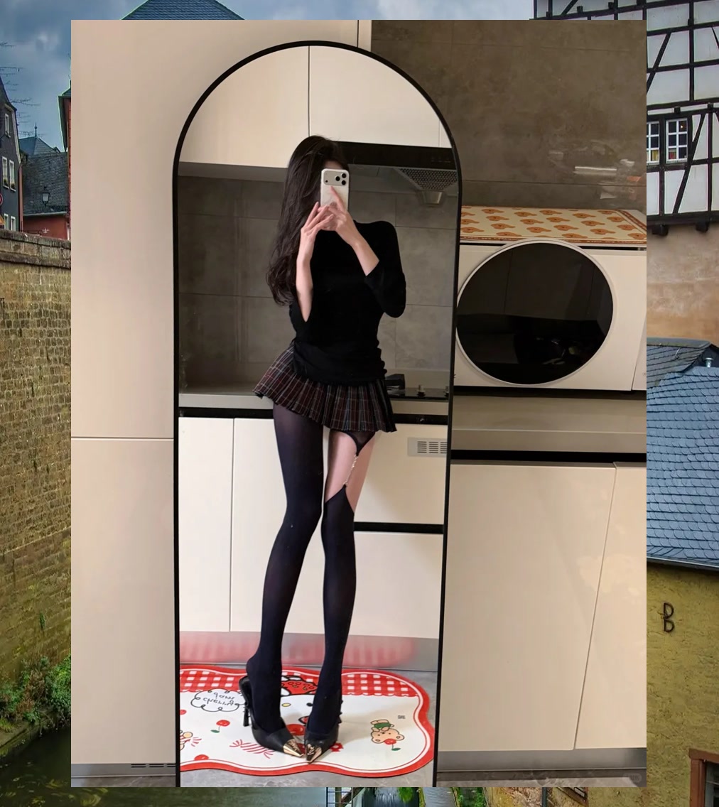 Amber Mitchell tweet media