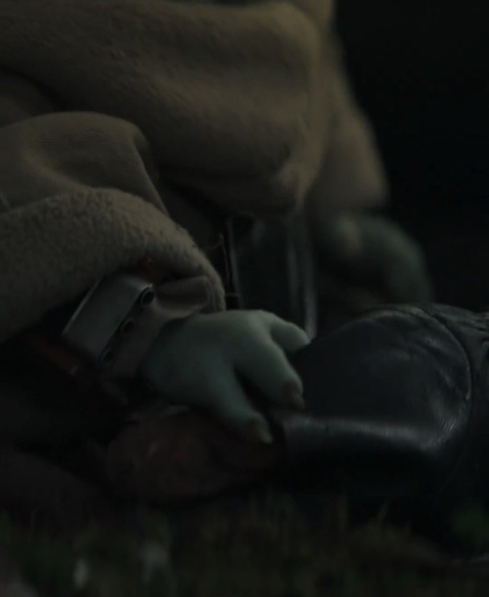 oh my god if anything happens to din i SWEAR