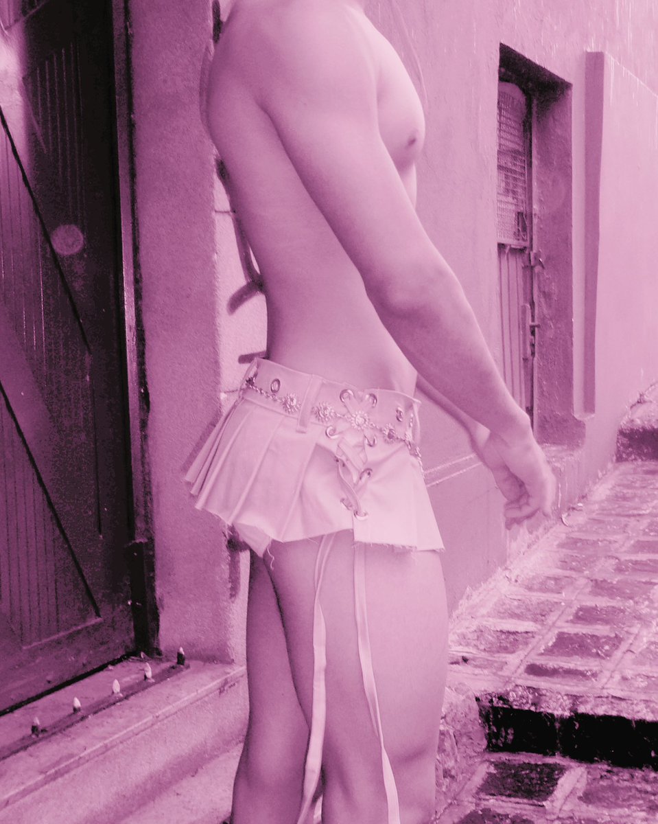 pe𝓭rin tweet media