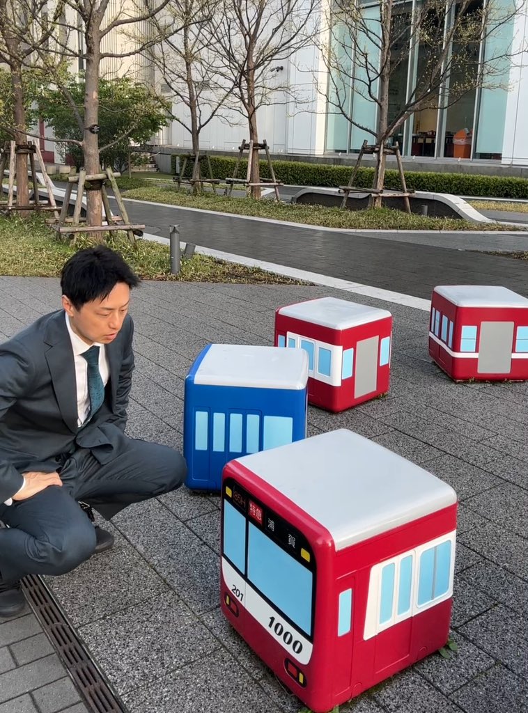 介の助 tweet media