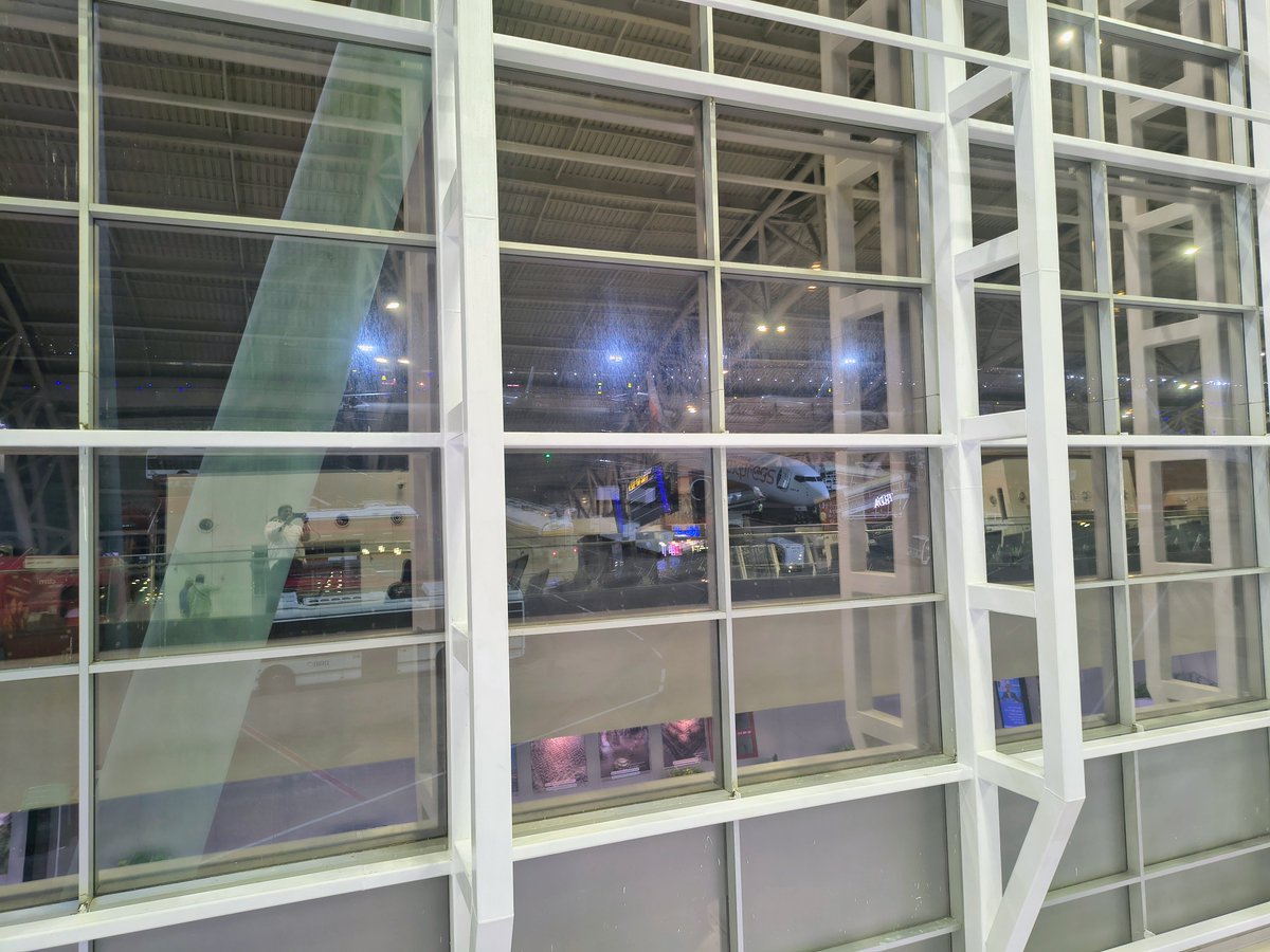 It's 3:30 am. Chennai airport is slowly waking up. It was a beauty to see these big aeroplanes sleeping at night. Such powerful creatures, yet they too need some sleep. As the dawn begins, so do the aspirations of millions of people who will be travelling today.

 People have