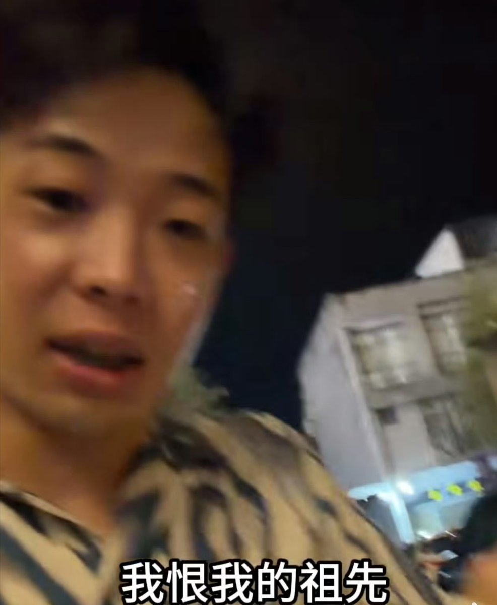 二月花 tweet media