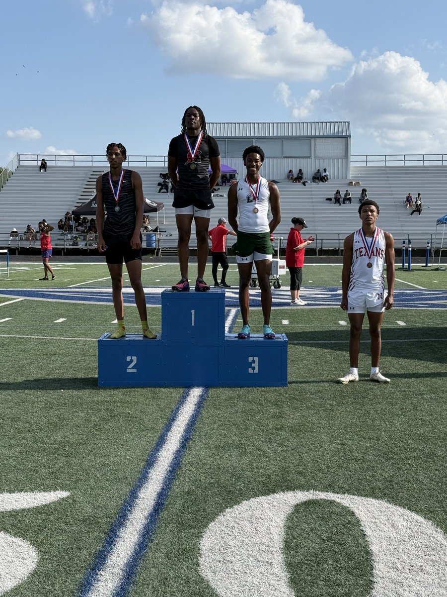 Lake Ridge Boys Track tweet media