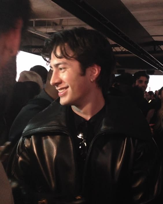 Mrs Langdon 🖤 tweet media