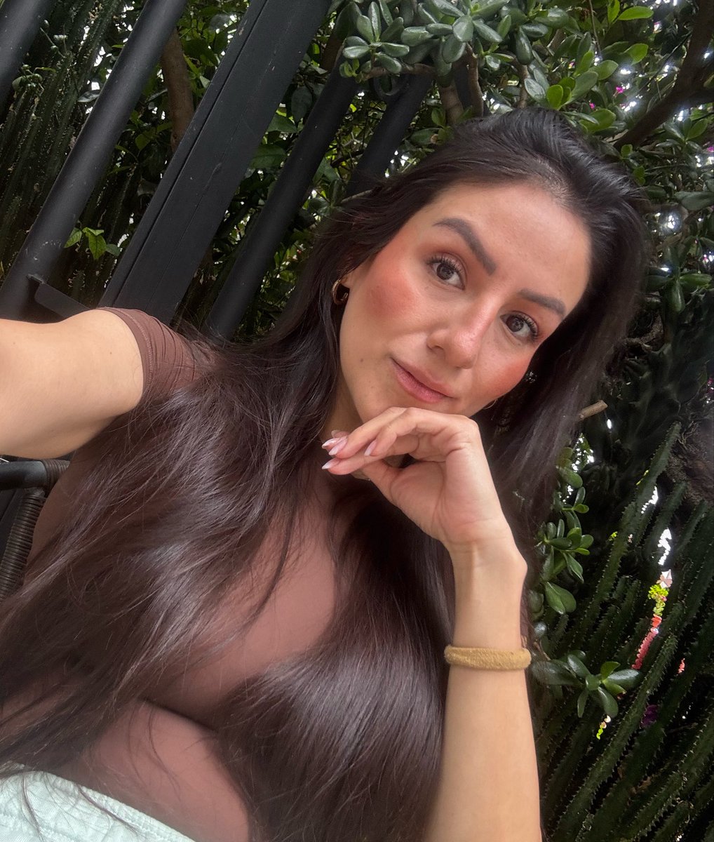 karinaveldel's tweet photo. https://t.co/9HCoSBx1FF