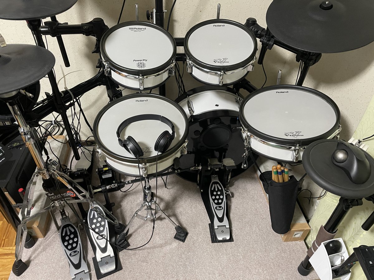 ブルーキー tweet media