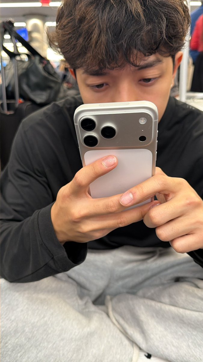 Stable Ronaldo tweet media