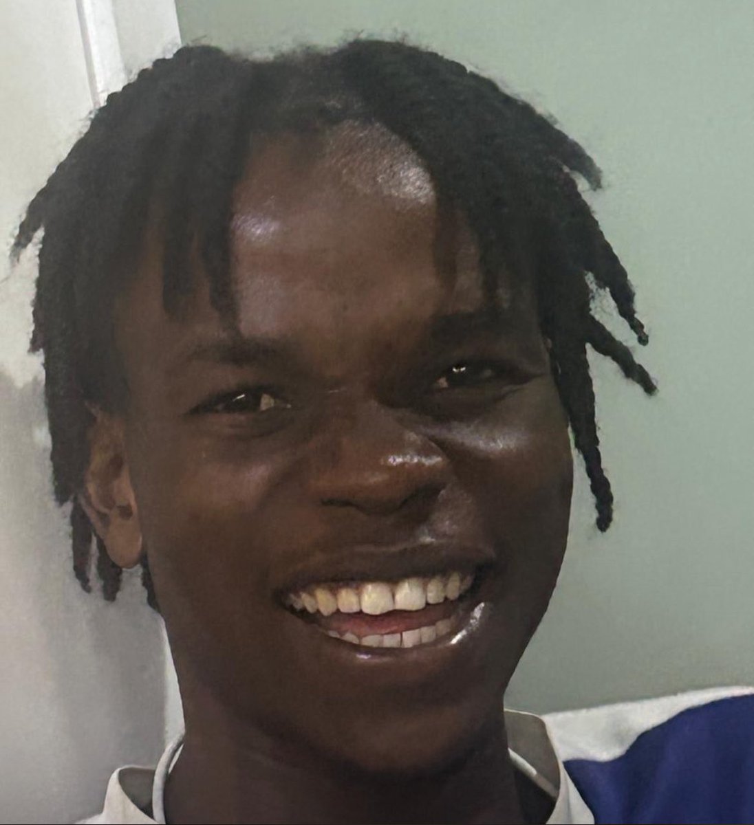 Andypfx1's tweet photo. @o_dieupinaud @Nelson_promo Dènye fwa barça prn ldc Ariana potko menm konnsi t gon peyi ki rele Togo😭😭😅 https://t.co/pBBXiIUnRf