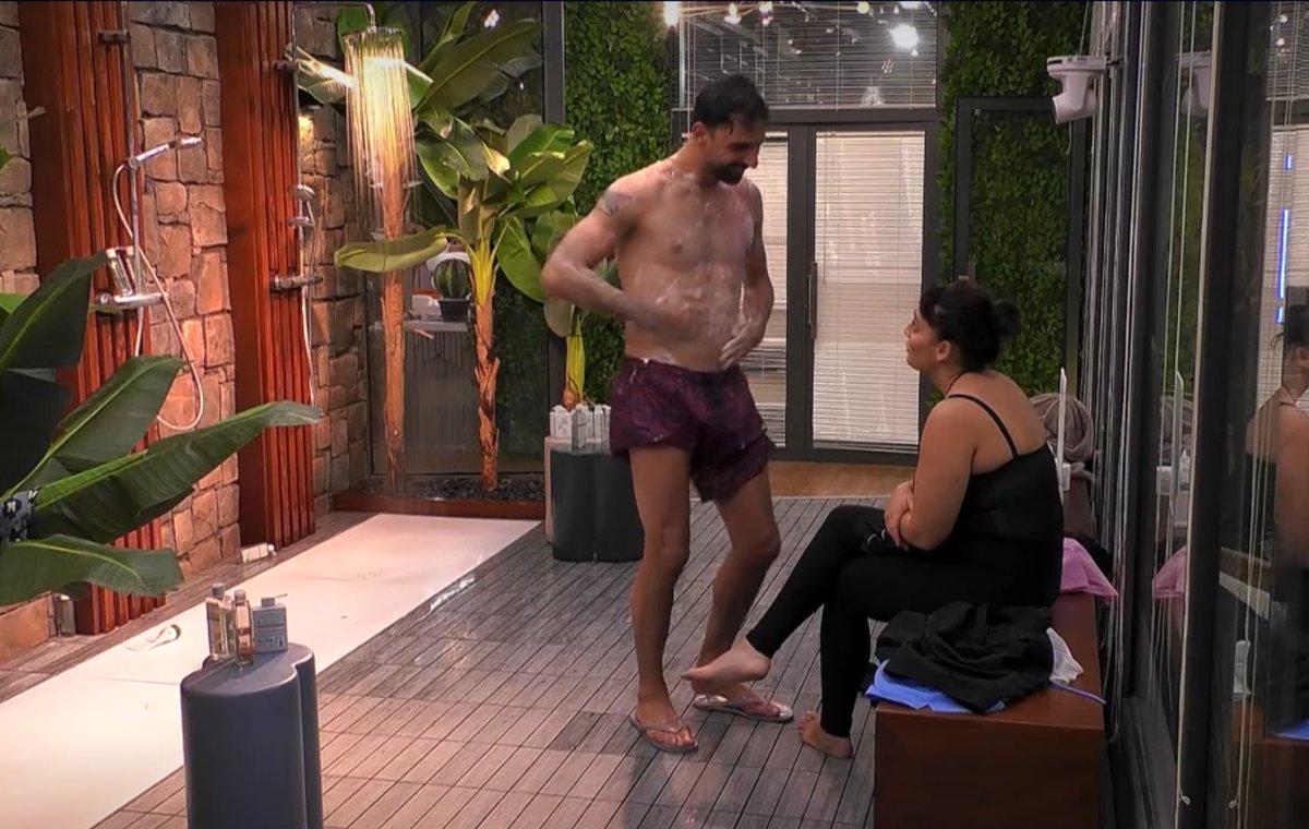 santippe tweet media