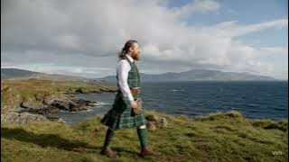 tourscotland's tweet image. Tour #Scotland 4K short travel video Blog clip of a Scotsman wearing a kilt and sporran and walking by the coast of #Fuiay #Island on #ancestry, #genealogy, #history visit and trip to #Outer #Hebrides tour-scotland-photographs.blogspot.com/2025/08/scotsm…