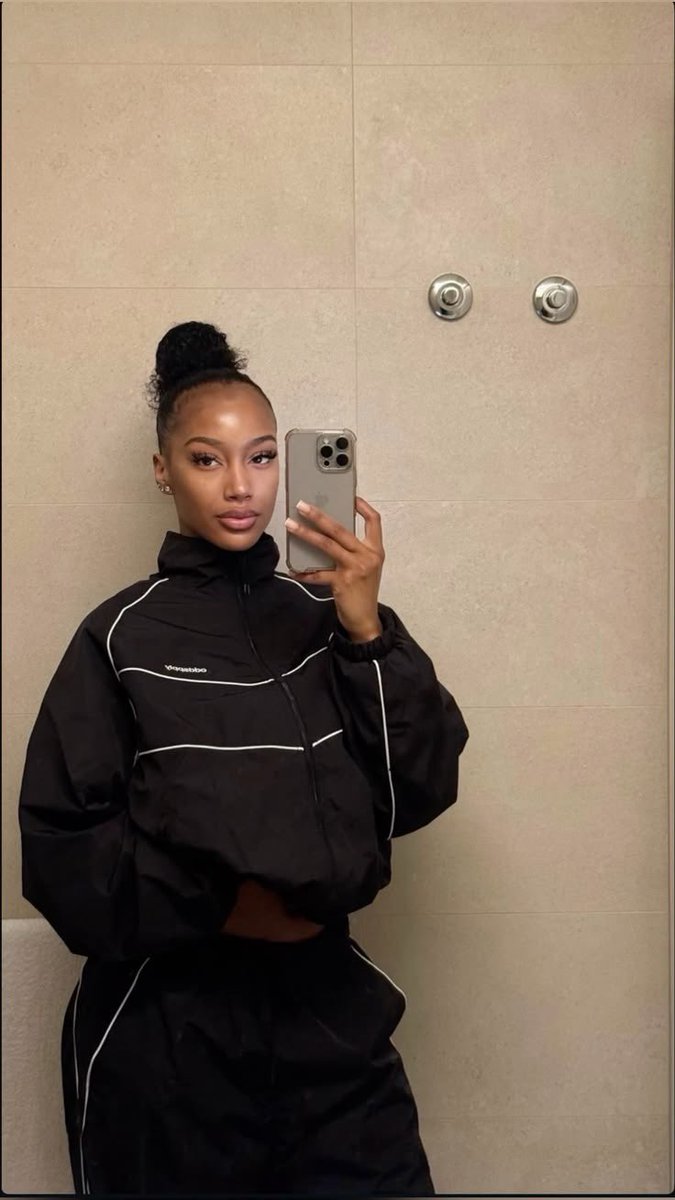 xoxoxo (@__kingkings) / Posts / X