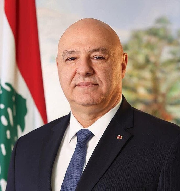 فخامة الدولة...