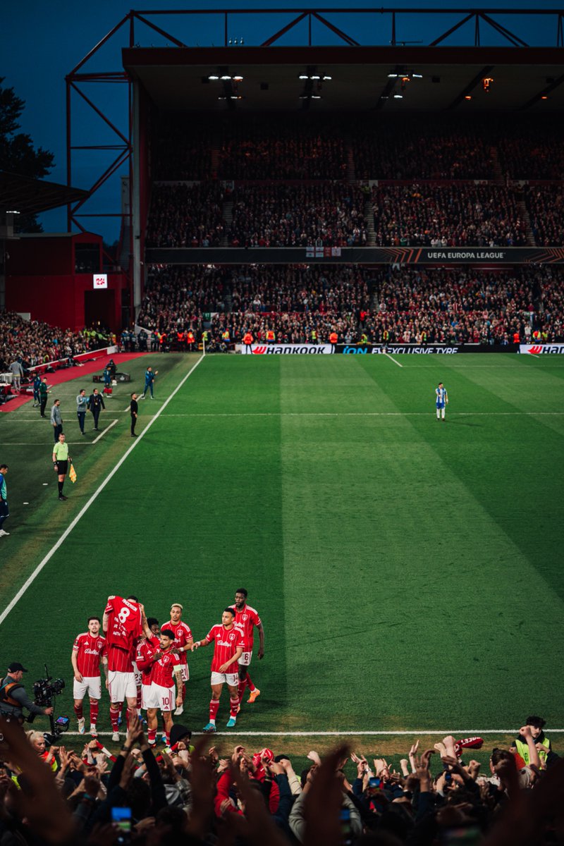 Semi final babyy🫡🫡🫡
That win was for you El a true inspiration to every one of us ❤️