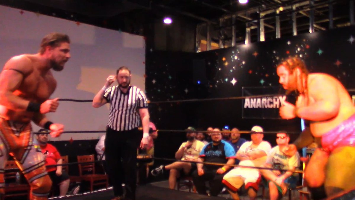 Cjellio's tweet photo. Chase Holliday v Alex Duke
@ChaseHollidayX @Posterboy_Duke @stlanarchy https://t.co/RbBgU2uigb