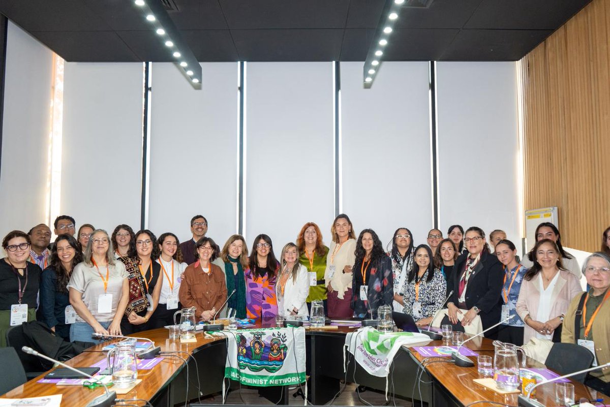 💬 “Hablar de ciudades sostenibles hoy es hablar del tipo de sociedad que queremos ser”. 

—Bibiana Aido <a href="/ONUMujeres/">ONU Mujeres</a> en Evento paralelo #ForoALC2030 Fortaleciendo las ciudades Sostenibles (#ODS11) como soporte necesario de una sociedad del cuidado (...) 🏷️ <a href="/cepal_onu/">CEPAL</a>