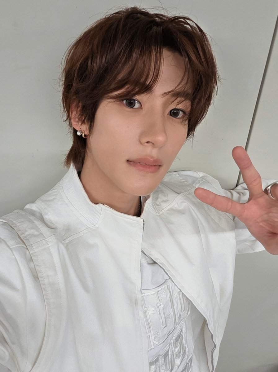 riize archive tweet media